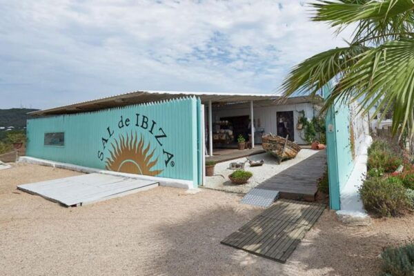 IBIZA : MADE in IBIZA PRODUCTS (Food and Drink Tour) - Immersive Food and Drink Exploration