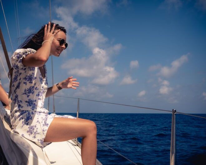 Ibiza: Midday or Sunset Sailing With Snacks and Open Bar - Inclusions