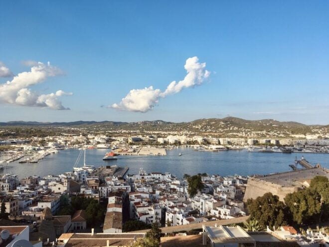 Ibiza: Old Town Guided Walking Tour - Discover Eivissas Enchanting Streets