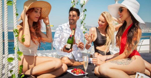 Ibiza: Premium Cruise to Formentera With Food and Drinks - The Sum Up