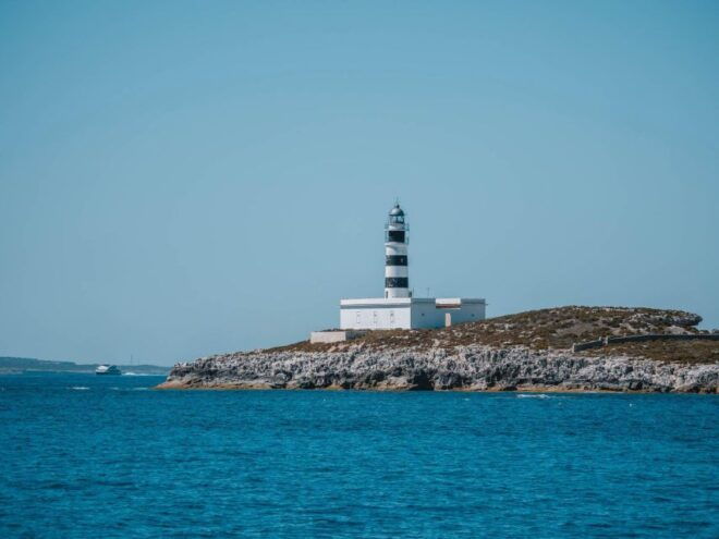 Ibiza: Return Ferry to Formentera. - Description
