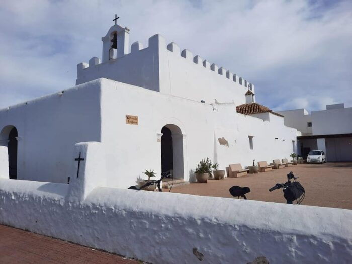 Ibiza: Salines Bike Tour to See Flamingos and Salt - E-Bike Upgrade Option