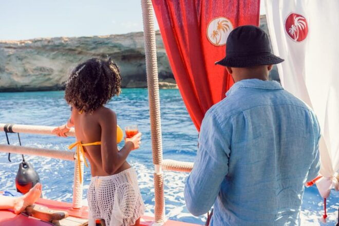Ibiza: Secret Coves Guided Boat Tour With Open Bar and Tapas - Eco-Conscious Practices