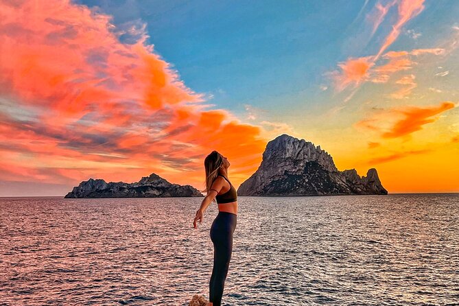 Ibiza - Secret Spots Tour in Land Rover Defender - Off-the-Beaten-Path Locations
