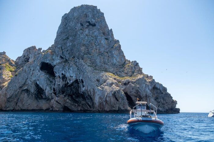 Ibiza: Speedboat Trip to Atlantis & Es Vedra Snorkel+Paddle - Scenic Boat Cruise Along Ibizas West Coast