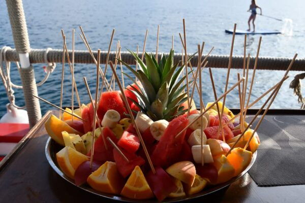 Ibiza: Sunset Boat Trip With Snorkeling, Kayaking, & Drinks - Getting to the Departure Point