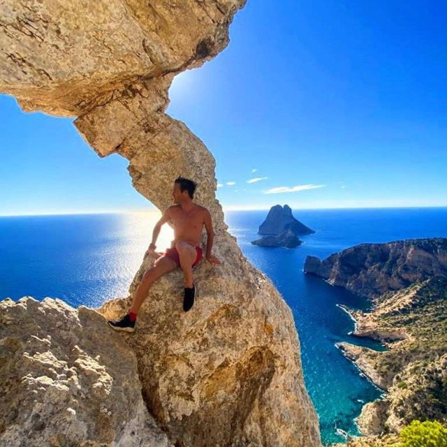IBIZA : the INSTAGRAM Circuit - Duration and Languages