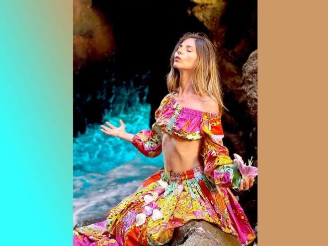 IBIZA : The Mermaid Cave - Tour Guide and Languages