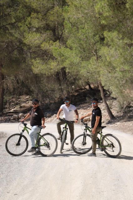 Ibiza: Town Bike Tour - Activity Itinerary