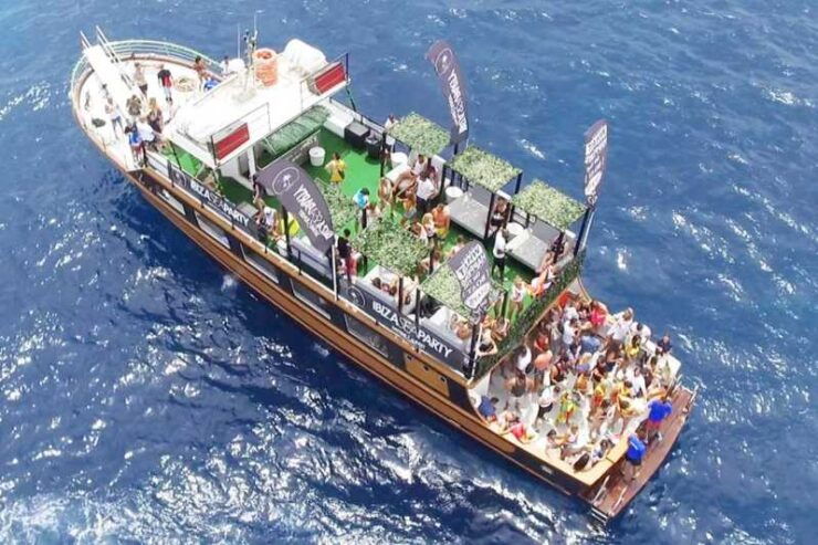 Ibiza: VIP Catamaran Party With Open Bar & Nightclub Tickets - Itinerary and Experience