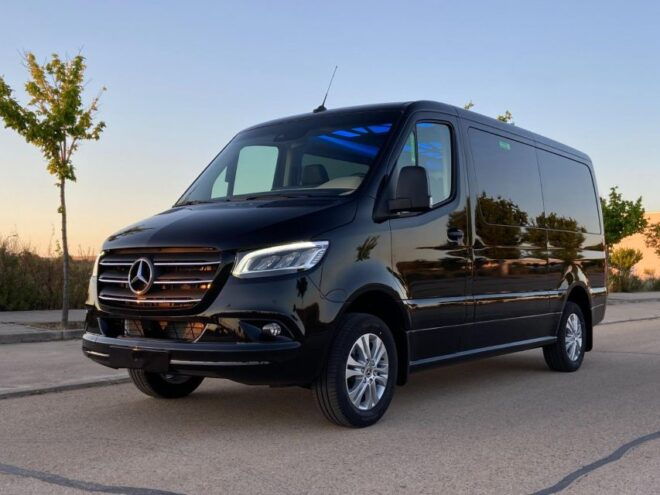 Ibiza:Private Lux Transfers From & to Any Point of Ibiza - Experienced Drivers