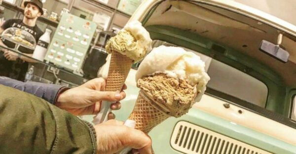Ice-Cream Making in Rome for Gelato Lovers - Tasting the Shops Offerings
