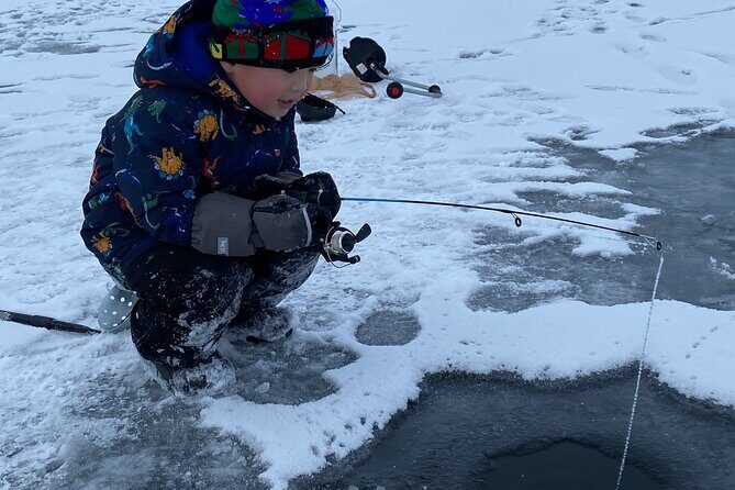 Ice Fishing in Fairbanks - Authentic Experiences and Authenticity