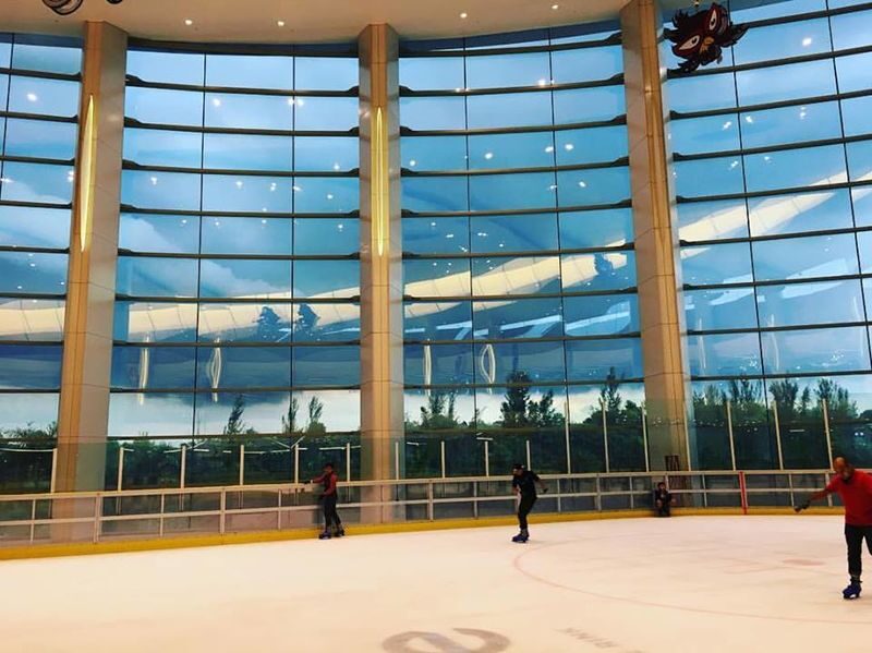 Ice Skating Experience at IOI City Mall in Putrajaya - Time on the ice, with resurfacing breaks