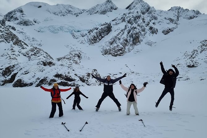 Ice Trekking Vinciguerra Glacier and Laguna De Los Témpanos Premium - Pickup and Meeting Points