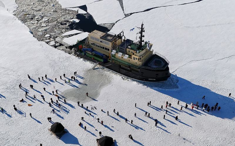 Icebreaker Arktis Cruise with Ice Floating - Getting to the ice from Kemi