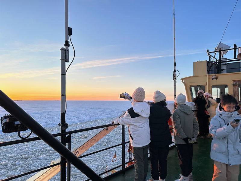 Icebreaker Arktis Cruise with Ice Floating - Walking on the frozen Gulf of Bothnia