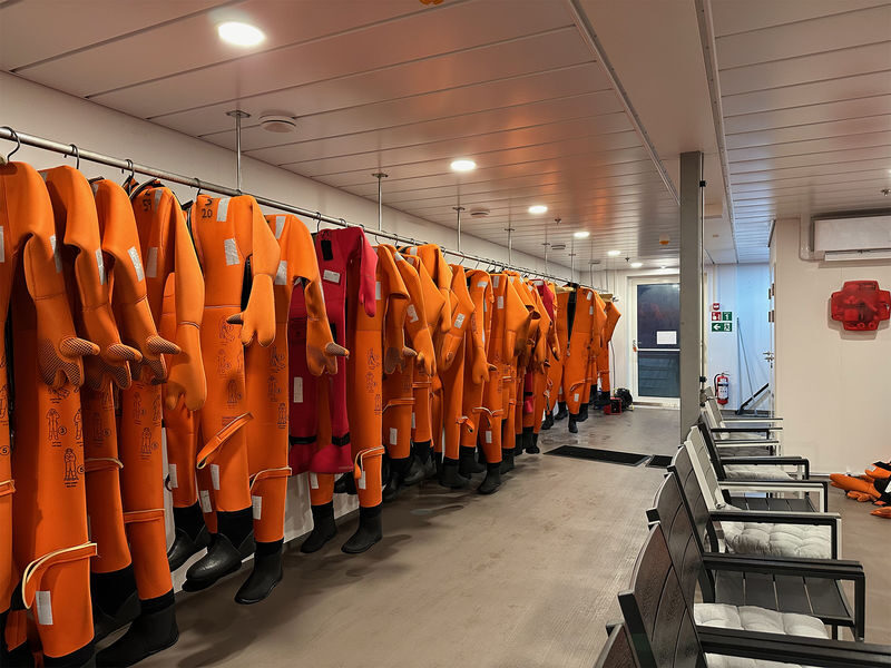 Icebreaker Arktis Cruise with Ice Floating - Who should book Icebreaker Arktis?