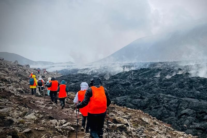 Iceland Geldingalur Valley Volcano Hiking Tour from Reykjavik - Why hike the Reykjanes Peninsula