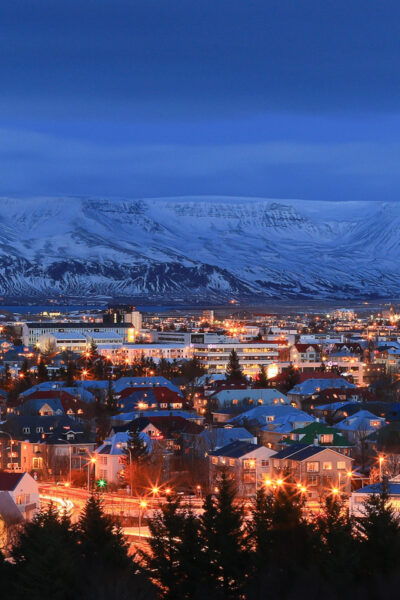 Iceland: Hidden Powers & Northern Lights 6 Day Guided Tour - Northern Lights Hunting Experience