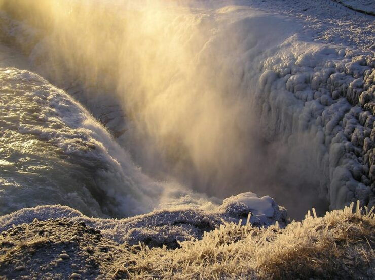 Iceland: Iceland Complete Northern Lights 9 Day Guided Tour - Good To Know