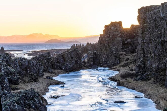 Iceland: Iceland Complete Northern Lights 9 Day Guided Tour - Included Accommodations