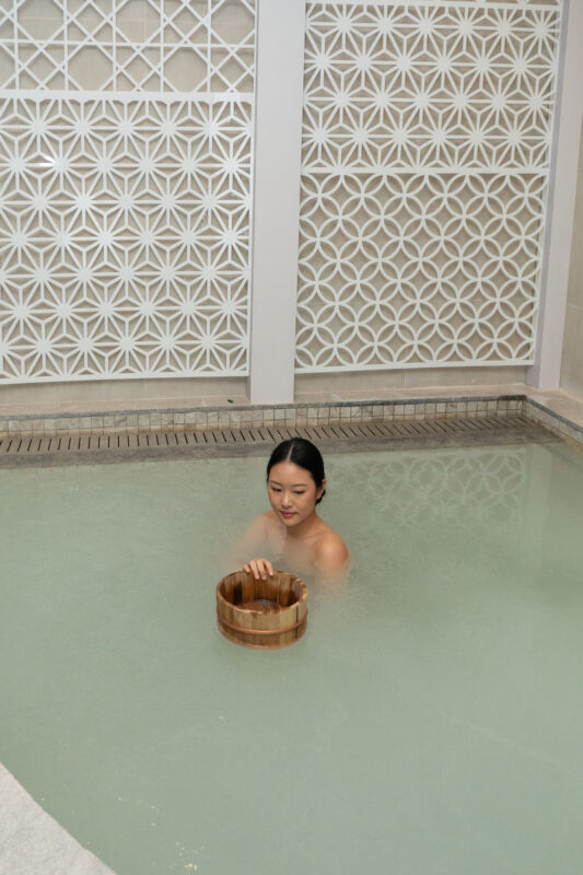 Ichirin Wellness Onsen at Sukhumvit 24 in Bangkok - Hot stone therapy calls for time, not haste