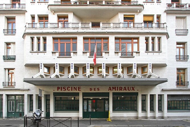 Iconic Amelie Movie Locations - Private Tour With Friendly Guide - Cultural and Historical Context