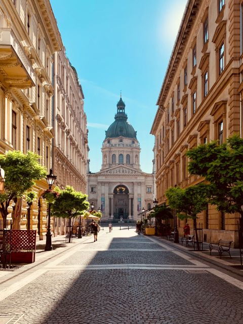 Iconic Budapest tour with Classic Russian Jeep and G-Wagon - FAQ