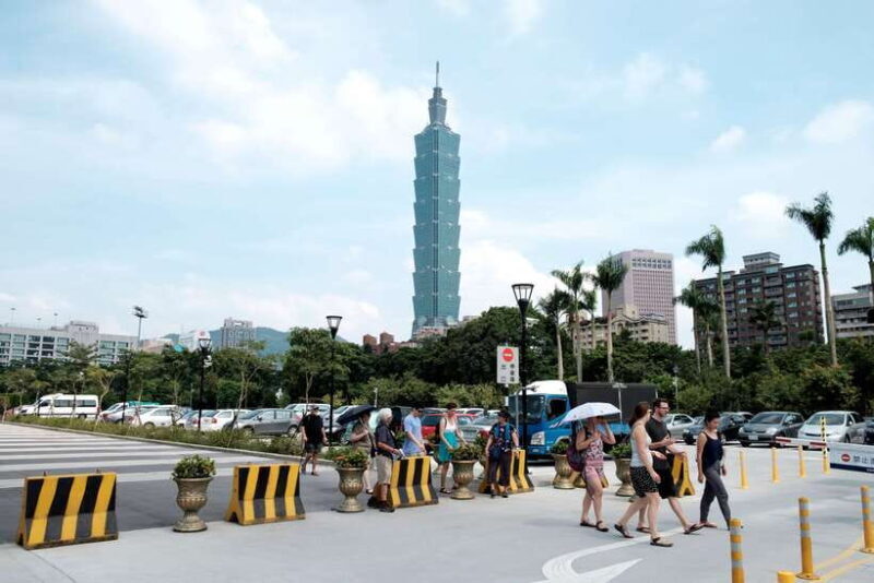 Iconic Food Tour: Local Street Food, Drinks & Sites - Final Thoughts: Is It Worth It?