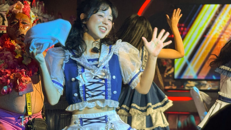 Idol IKUSEI Theater SHOW CLUB - Making sense of the price