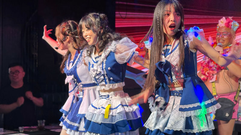 Idol IKUSEI Theater SHOW CLUB - Who should choose this show?