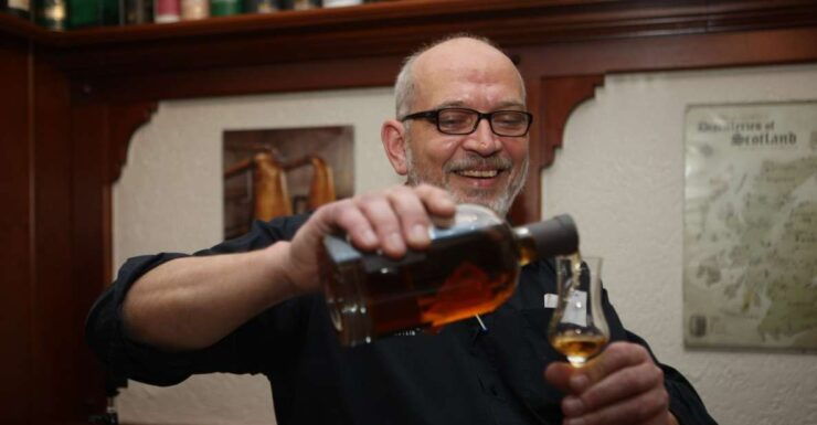 Idstein: Ultimate Gin Tasting Experience - Free Cancellation and Flexible Booking Options