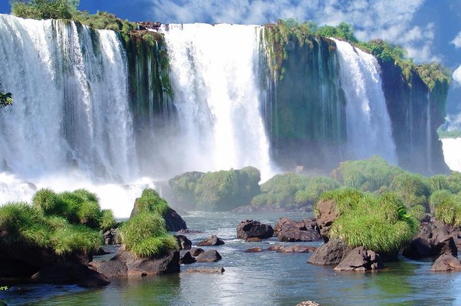 Iguassu Falls Sightseeing Tour From Foz Do Iguaçu - Booking and Cancellation