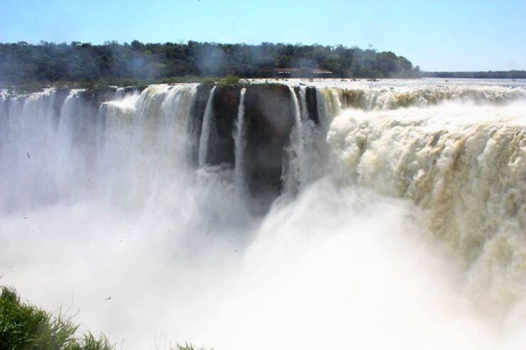Iguazú Falls Brazil & Argentina 3-Day In-Out Transfers - Activity Details
