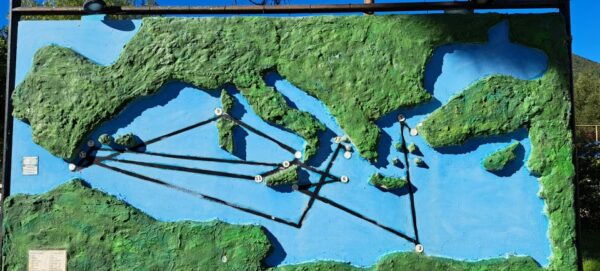 Ihaca Boat Cruise With Swimming and Attractions - Stops and Activities