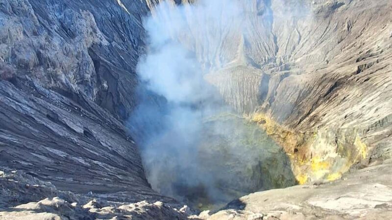 Ijen-Bromo & Bromo-Ijen Tour with Stay in Malang/Banyuwangi - FAQs