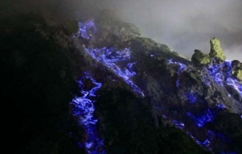 Ijen Crater: Blue Fire and Sulfur Mines Half-Day Tour - Good To Know  