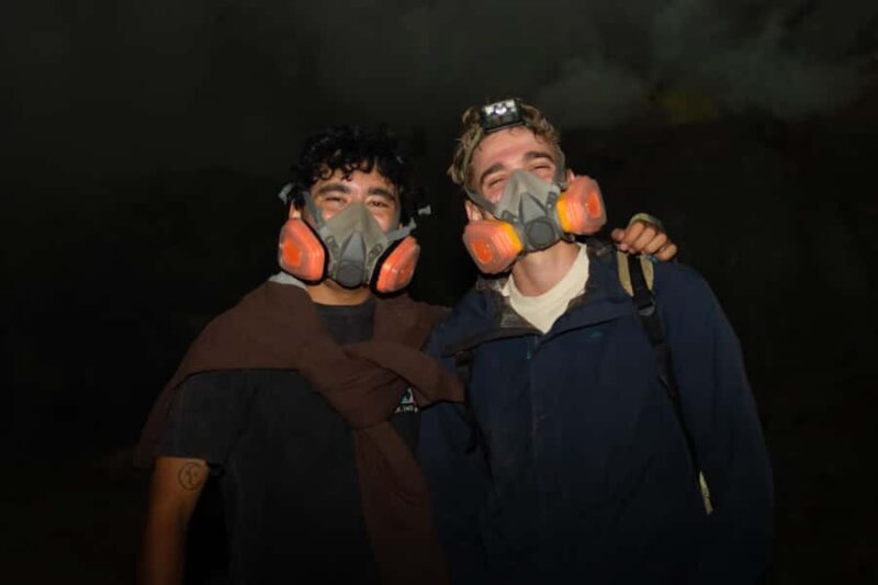 Ijen Midnight Tour With Experienced Guide - Exploring the Ijen Midnight Tour with an Experienced Guide