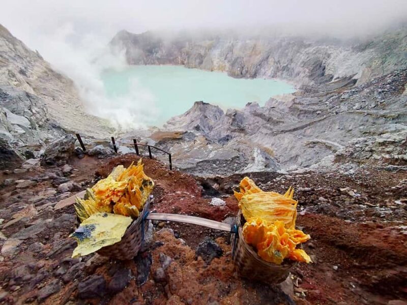 Ijen Volcano: Private Morning Hiking with Pickup & All Fees - The Sum Up