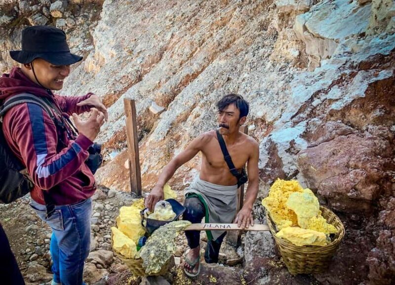 Ijen Volcano: Private Morning Hiking with Pickup & All Fees - FAQ