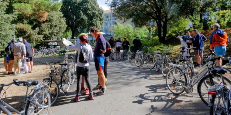 Ile D'oléron: Life-Size Bike Treasure Hunt - Teamwork and Cultural Immersion