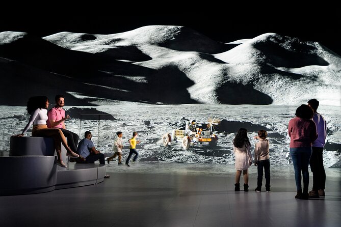 Illuminarium Las Vegas - Selecting Date and Travelers