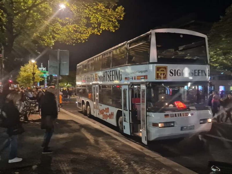 Illuminiertes Berlin: Lichterfahrt mit Livekommentar - Why This Tour Works Well