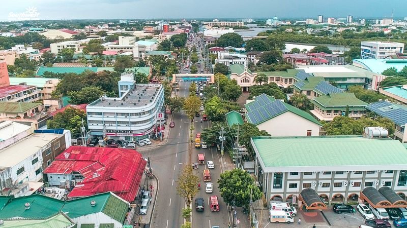 Iloilo City Heritage Tour - The driver, the guide, and what you’ll hear