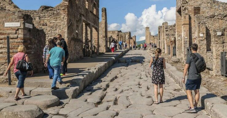 Immersion in Pompeii: Captivating Trip! - Trip Details