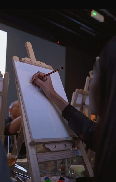 Immersive Art Experience With Unlimited Wine - Guidance and Accessibility