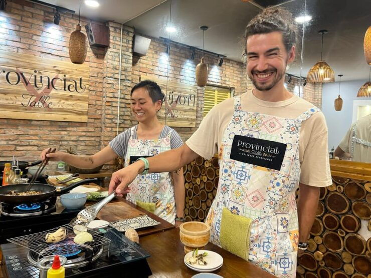 Immersive Cooking Class & BenThanh Market Tour By Local Chef - Experience Highlights