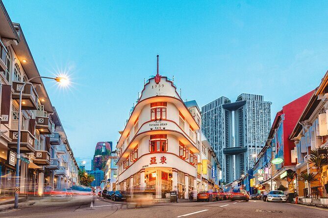Immersive Singapore City Tour With Local Snacks - Good To Know