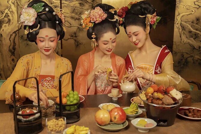 Imperial Chinese Cuisine with Traditional Performance - A Few Considerations
